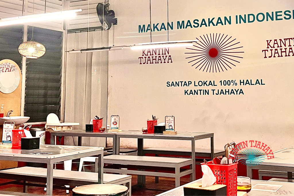 Kantin Tjahaya - 5 Jajanan Ayam Terbaik di Bandung Ini Wajib Kalian Coba